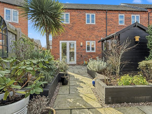 Photo 13- click for photo gallery